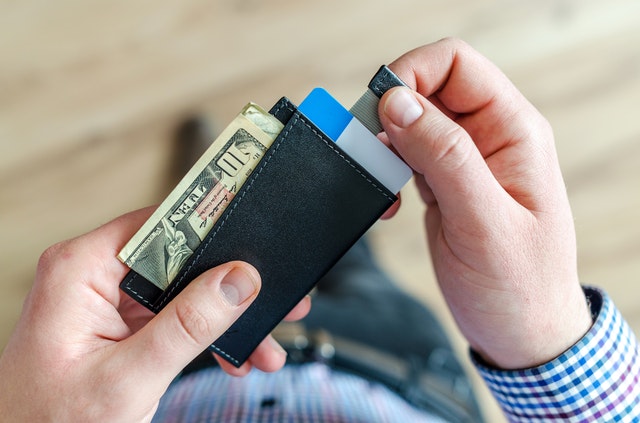 How High Credit Card Balances Can Keep Your Credit Score Low